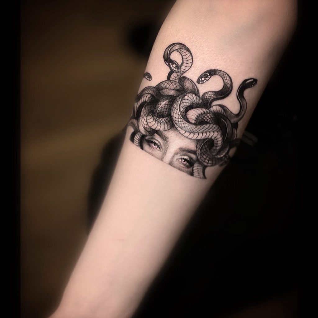 Stippled style Medusa. #tat #tats #tattoo #tattoos #tattooart #tattooartist  #ini #inked #medusa #blackworktattoo #tattoodrew #gracetattoo… | Instagram