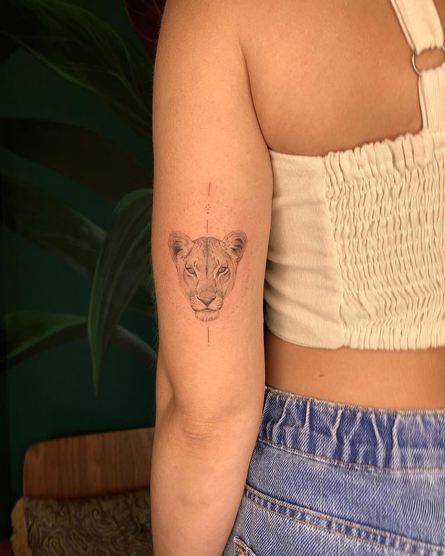 Unify Tattoo Company : Tattoos : Edwardemar Bonilla : Two lions